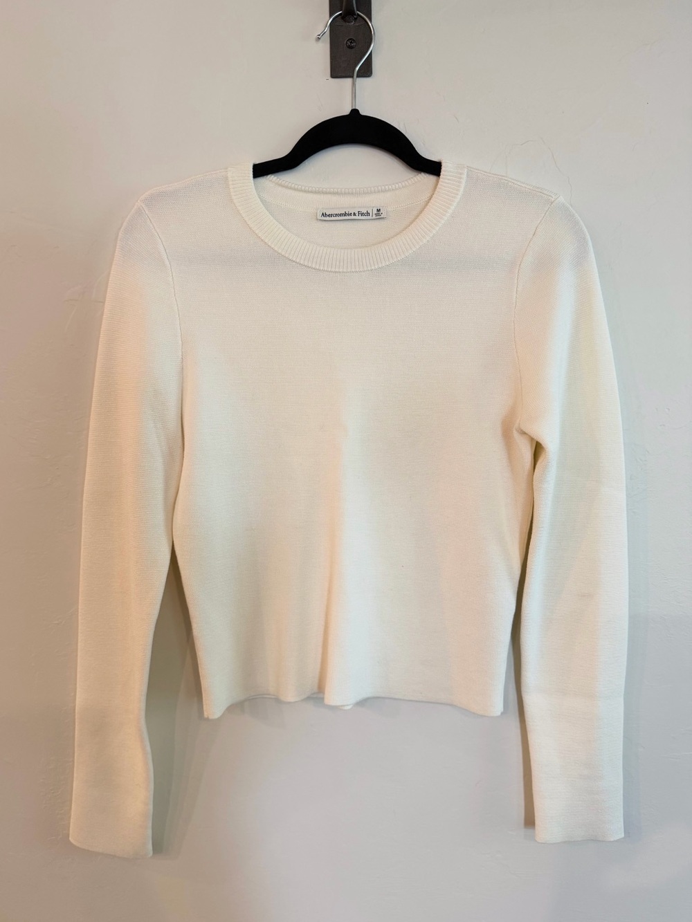 Abercrombie & Fitch Long-Sleeve Crew Neck